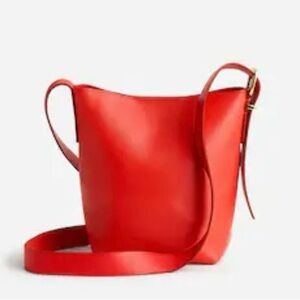 Madwell The Essential Mini Bucket Tote